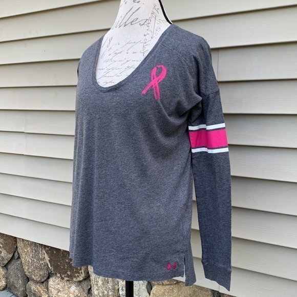 Under ARMOUR Heat Gear Breast Cancer Power in Pink Long-Sleeve Tee - Charcoal - Picture 3 of 16